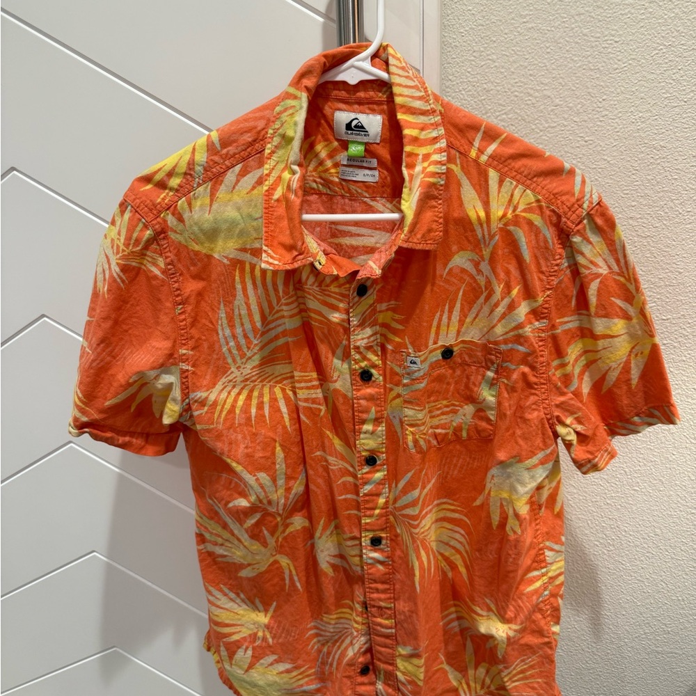 Quiksilver Men's Bright Orange Leaf Print Shirt